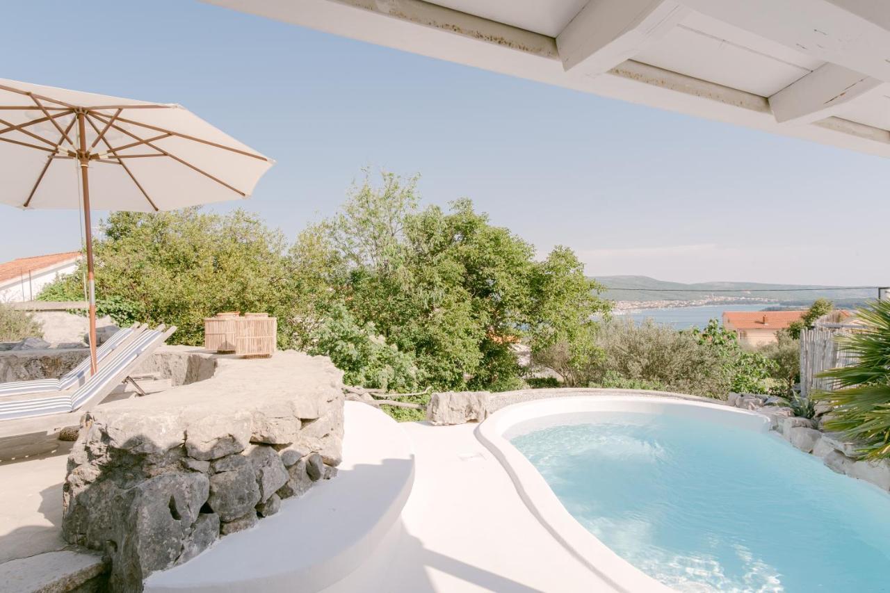 Holiday home Pavi Life Style House With Private Pool Kornic